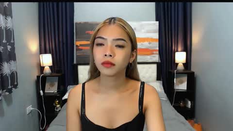 Snapshot of miasmith09 chatting on 02-03-26, 01:26 Pau and jence online show from 02-03-26, 01:26