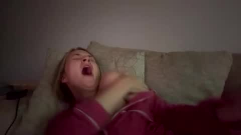 miasmith_001 online show from 05-13-26, 11:44
