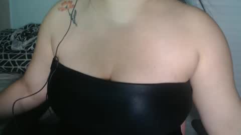 Snapshot of miasp chatting on 01-28-25, 08:36 MiaSP online show from 01-28-25, 08:36