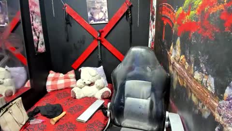 Mariana online show from 09-27-25, 11:48