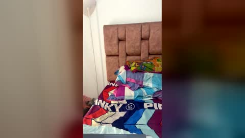 MIA VANESSA online show from 03-22-26, 02:26