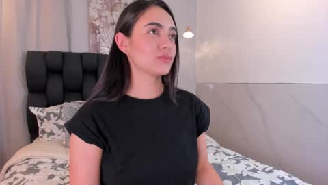 miavelvet1 online show from 11-23-25, 03:39