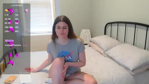 Mia  online show from 02-17-25, 03:53