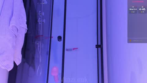 THE BEST LOVRS antonio flatlastifoundyoulautrebleudrpapaolu donnie lbsunkown1804 online show from 01-17-25, 04:28