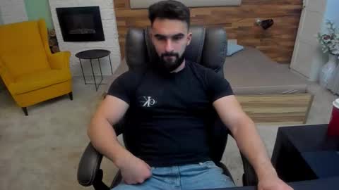 MicahLane online show from 11-08-25, 05:40