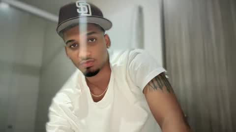 Angel online show from 02-28-25, 03:37