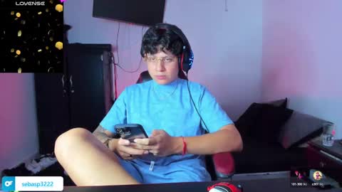 michael independent model  online show from 01-21-25, 12:36