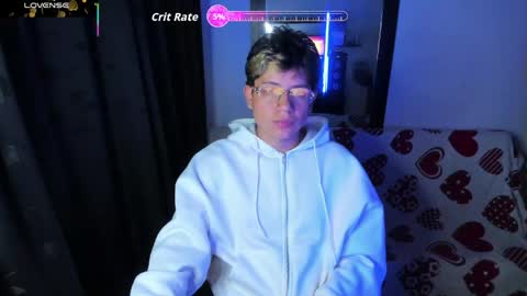 Snapshot of michael_kendall0 chatting on 04-16-26, 10:45 michael independent model online show from 04-16-26, 10:45