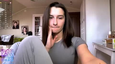 Emily online show from 04-02-26, 02:15