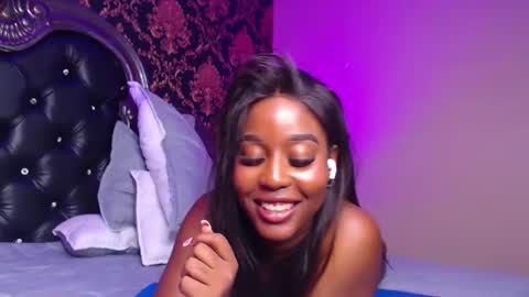 Snapshot of michaelacox chatting on 02-27-25, 01:38 Michel online show from 02-27-25, 01:38