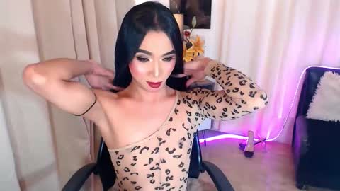 michaelagoddess online show from 11-19-25, 06:30