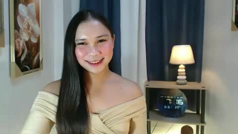 Snapshot of michaelagorgeous chatting on 03-30-26, 11:17 michaela online show from 03-30-26, 11:17