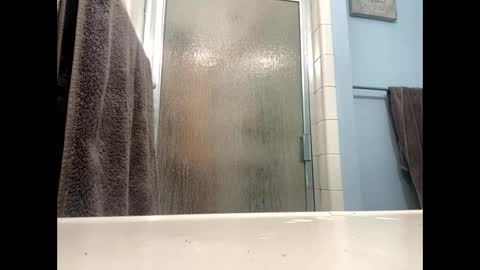 Snapshot of michaelcalif818 chatting on 11-05-25, 03:06 DMCA online show from 11-05-25, 03:06