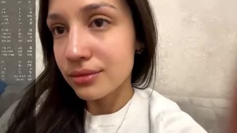 Snapshot of michaeleanidi chatting on 06-21-26, 07:27 Milana online show from 06-21-26, 07:27