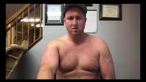 Snapshot of michaelt483 chatting on 12-18-24, 10:02 michaelt483 online show from 12-18-24, 10:02