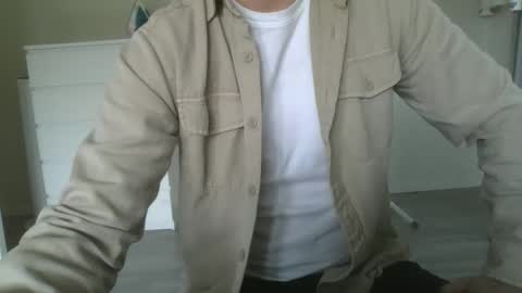 Snapshot of michas909 chatting on 05-14-26, 12:45 michas909 online show from 05-14-26, 12:45