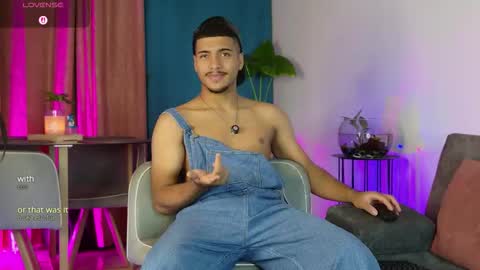 Snapshot of michel_g22 chatting on 10-07-25, 11:57 michel g22 online show from 10-07-25, 11:57