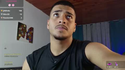 Snapshot of michel_g22 chatting on 10-27-25, 11:52 michel g22 online show from 10-27-25, 11:52