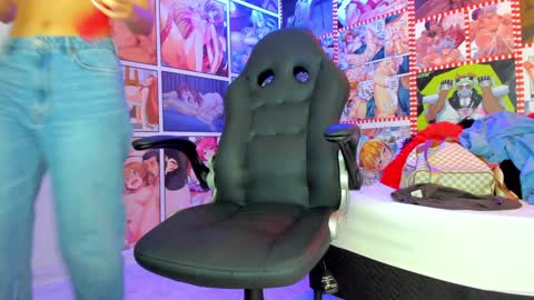 Snapshot of michel_lopez18 chatting on 12-24-24, 11:06 michel_lopez18 online show from 12-24-24, 11:06