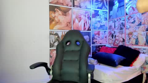 Snapshot of michel_lopez18 chatting on 02-02-25, 10:57 michel_lopez18 online show from 02-02-25, 10:57