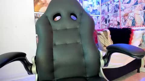 Snapshot of michel_lopez18 chatting on 03-05-25, 10:44 michel_lopez18 online show from 03-05-25, 10:44