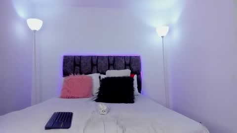 Michelle online show from 02-01-25, 03:50