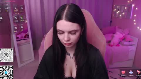 Kate online show from 04-19-26, 01:16