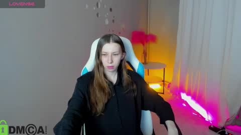 michele_mack online show from 12-25-24, 02:57