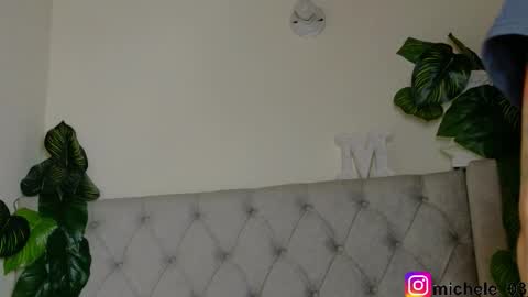 melannie   follow my new page online show from 11-10-25, 08:57