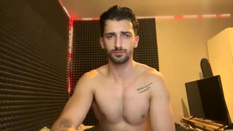 Snapshot of michelemagnetico chatting on 11-17-25, 09:42 michelemagnetico online show from 11-17-25, 09:42