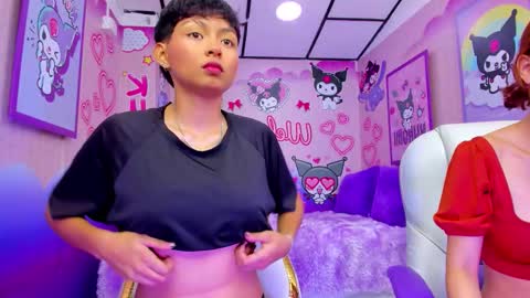 Snapshot of michell__petit_ chatting on 09-11-25, 12:27 michell__petit_ online show from 09-11-25, 12:27