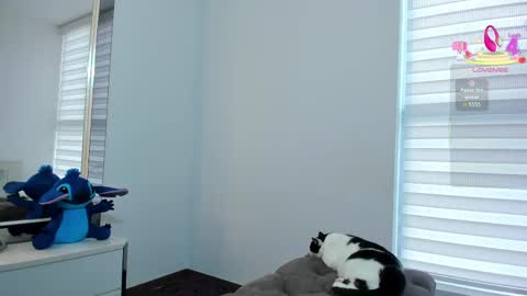 MICHELLE online show from 09-23-25, 09:29