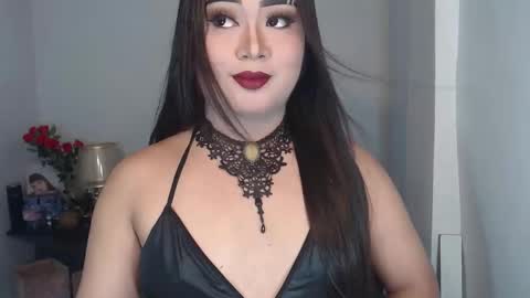 Snapshot of michellechannelxxx chatting on 01-12-25, 02:30 Michelle online show from 01-12-25, 02:30