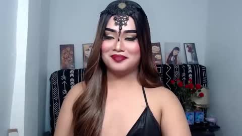 Snapshot of michellechannelxxx chatting on 01-30-25, 06:32 Michelle online show from 01-30-25, 06:32