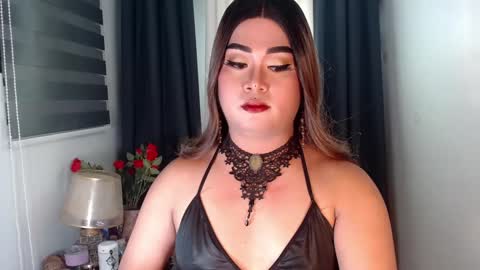 Snapshot of michellechannelxxx chatting on 02-16-25, 03:27 Michelle online show from 02-16-25, 03:27