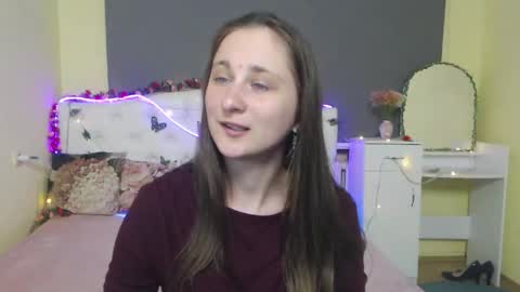 Snapshot of michellee11 chatting on 04-30-26, 11:27 Michel online show from 04-30-26, 11:27