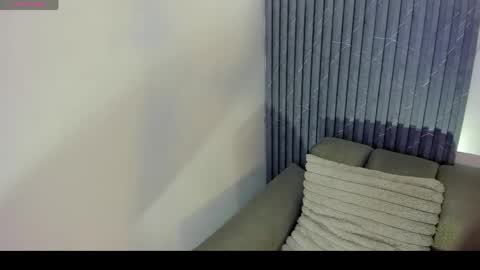 Snapshot of michellefoxx6 chatting on 05-01-26, 03:16 Michelle Foxx online show from 05-01-26, 03:16