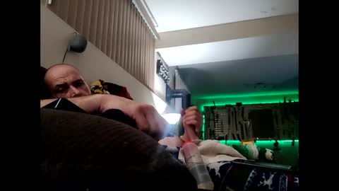 Snapshot of michelparent35 chatting on 09-17-25, 03:30 michelparent35 online show from 09-17-25, 03:30