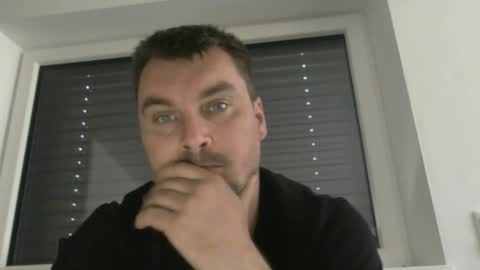 Snapshot of michl_2022 chatting on 05-31-26, 02:13 michl_2022 online show from 05-31-26, 02:13