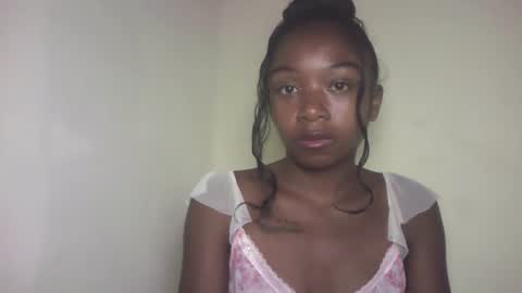 michou_69 online show from 05-21-26, 06:48