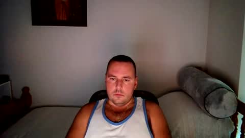 Snapshot of micic3 chatting on 06-18-26, 12:11 micic3 online show from 06-18-26, 12:11
