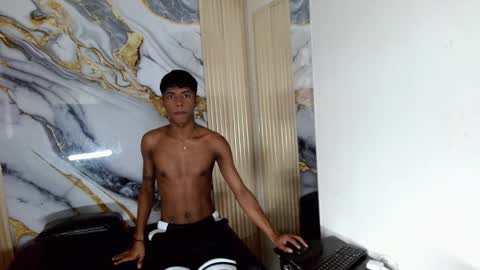 Mick storm online show from 10-27-25, 06:56