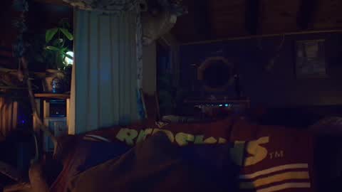 Hey Mickey online show from 12-19-24, 02:01