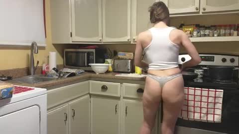 Snapshot of mickeyshyne69 chatting on 03-04-25, 12:29 Mickey online show from 03-04-25, 12:29