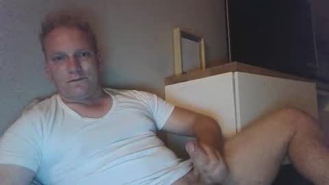 mickkxl online show from 09-18-25, 11:29