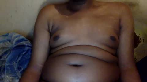 Snapshot of mickkzzx chatting on 01-31-25, 02:48 mickkzzx online show from 01-31-25, 02:48