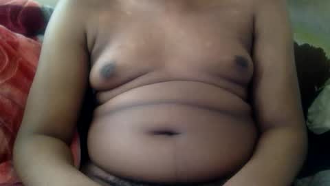 Snapshot of mickkzzx chatting on 10-12-25, 03:33 mickkzzx online show from 10-12-25, 03:33