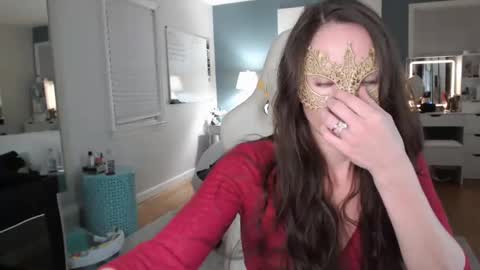 Snapshot of mickyandmallory2 chatting on 09-28-25, 04:51 MickeyandMallory online show from 09-28-25, 04:51