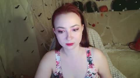 Snapshot of mickywood chatting on 11-02-25, 02:30 Micky online show from 11-02-25, 02:30