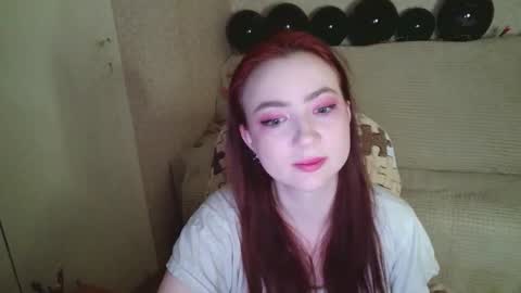 Snapshot of mickywood chatting on 11-09-25, 02:48 Micky online show from 11-09-25, 02:48